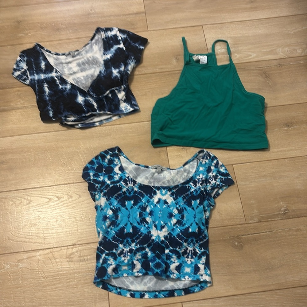 Blue and Green Tie-Dye Crop Tops Set Size Small